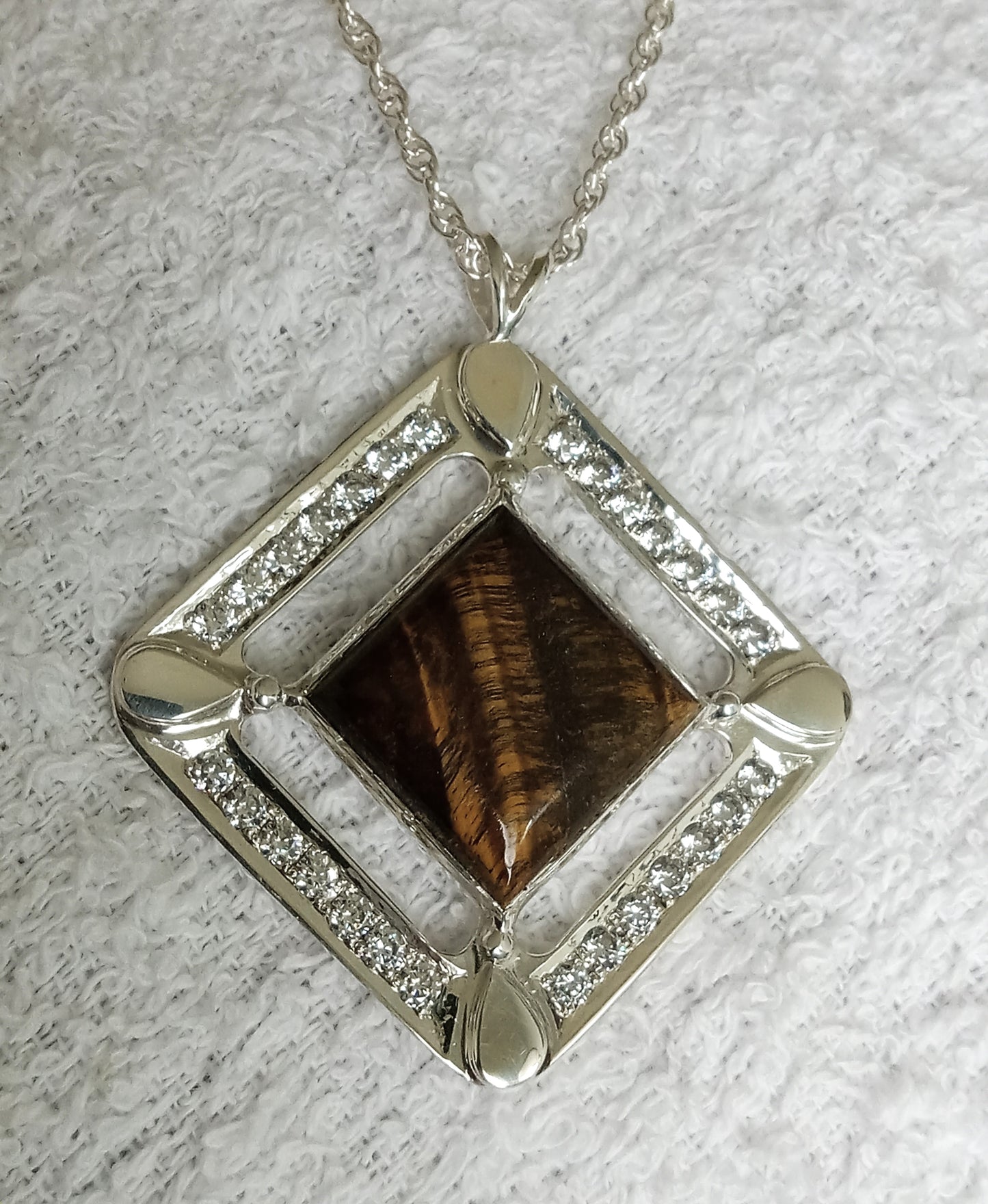 Sterling Silver Tiger Eye Pendant