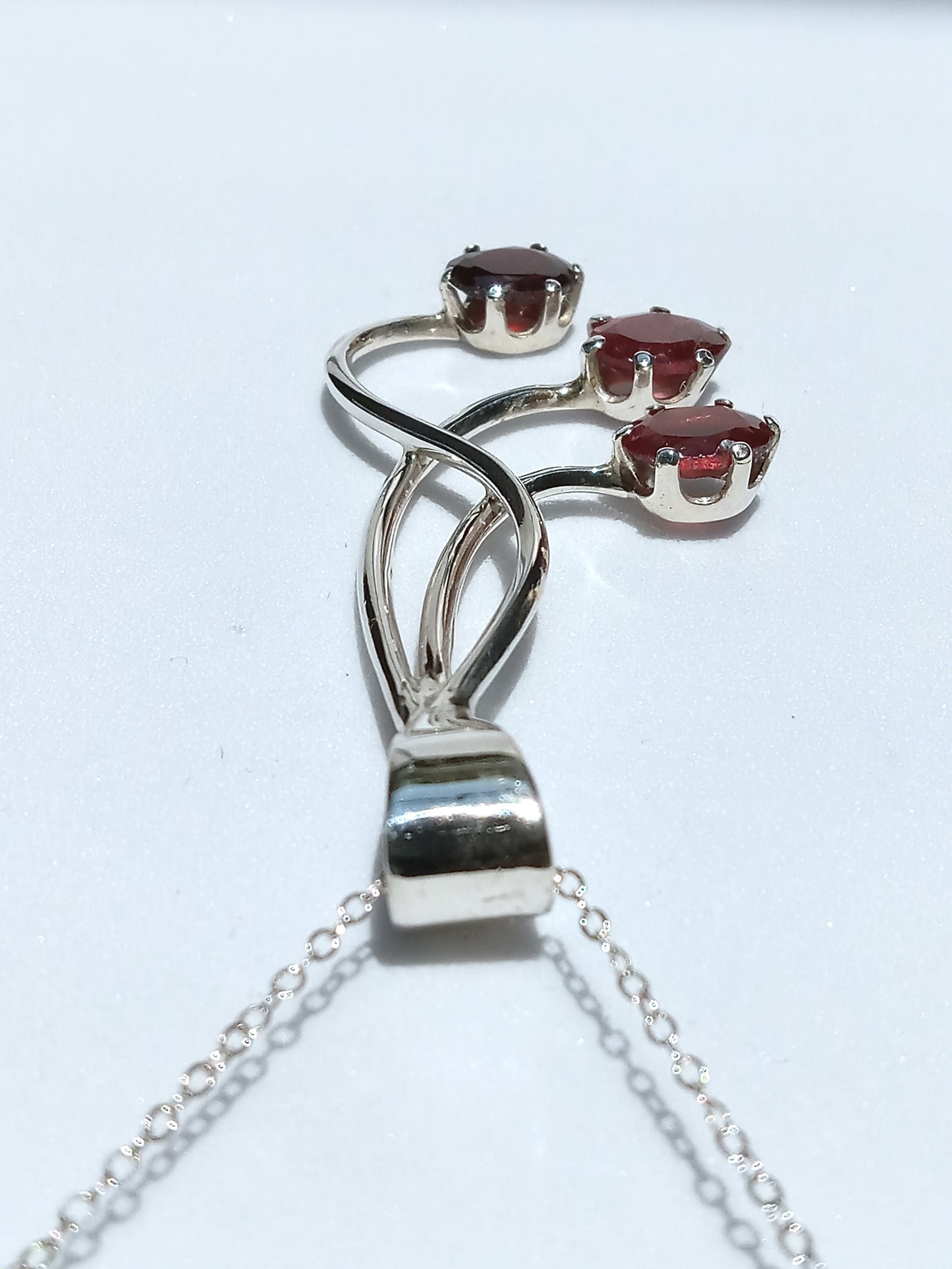 Sterling Silver Nalural Oval Red Garnet Necklace