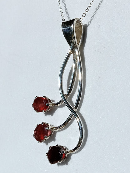 Sterling Silver Nalural Oval Red Garnet Necklace