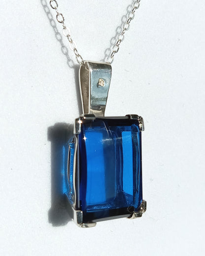 Sterling Silver Blue Glass Stone Necklace